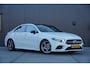 Mercedes-Benz A-klasse 180 A180 Business Solution AMG Sedan (Thermatic) 2020 Automaat Sfeer stoelverwarming Camera Cruise control