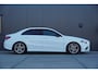 Mercedes-Benz A-klasse 180 A180 Business Solution AMG Sedan (Thermatic) 2020 Automaat Sfeer stoelverwarming Camera Cruise control