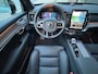 Volvo XC90 2.0 T8 Plug-in hybrid AWD Ultra Dark | Bowers&Wilkins | Luchtvering | Massage| Ventilatie | 22" | Trekhaak | Head-Up