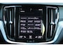 Volvo V60 2.0 T6 Twin Engine AWD Inscription | panoramadak | elek. trekhaak | head up | adap. cruise | dodehoek detectie | 1e eig.