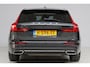 Volvo V60 2.0 T6 Twin Engine AWD Inscription | panoramadak | elek. trekhaak | head up | adap. cruise | dodehoek detectie | 1e eig.