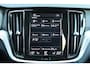 Volvo V60 2.0 T6 Twin Engine AWD Inscription | panoramadak | elek. trekhaak | head up | adap. cruise | dodehoek detectie | 1e eig.