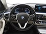 BMW 5-Serie Touring 530e xDrive | LED Grille | Trekhaak | Leder | Adaptive Cruise | HUD | Keyless | Camera | Carplay