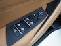 BMW 5-Serie Touring 520e | Panoramadak | LED Grille | Trekhaak | Leder | HUD | 360 | Dodehoek | Sfeerlicht | Memory | Carplay