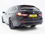 BMW 5-Serie Touring 520e | Panoramadak | LED Grille | Trekhaak | Leder | HUD | 360 | Dodehoek | Sfeerlicht | Memory | Carplay