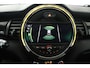 MINI Cooper Mini 1.5 Automaat (PANORAMADAK, JCW PAKKET, STOELVERWARMING, PDC, DEALER ONDERHOUDEN)