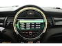MINI Cooper Mini 1.5 Automaat (PANORAMADAK, JCW PAKKET, STOELVERWARMING, PDC, DEALER ONDERHOUDEN)