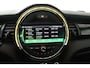 MINI Cooper Mini 1.5 Automaat (PANORAMADAK, JCW PAKKET, STOELVERWARMING, PDC, DEALER ONDERHOUDEN)