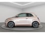 Fiat 500e 3+1 La Prima 42 kWh | 8 Jaar Garantie | SOH 100% | Navigatie | Camera | Keyless | Parkeersensoren | Kunstlederen bekleding |