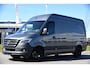 Mercedes-Benz Sprinter 319 V6 3.0 CDI L2H2 PB Edition MARGE! Adaptieve Cruise, Camera, Carplay, 190pk, LED, Stoelverwarming, Multimedia, Automaat, Uniek!