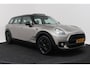 MINI Clubman Mini 1.5 Cooper Automaat (PANORAMADAK, GROOT-NAVIGATIE, LEDER, PARKEERSENSOREN)
