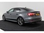 Audi A3 Limousine 35 TFSI CoD Advance Sport Automaat (VIRTUAL COCKPIT, STOELVERWARMING, ADAPTIVE CRUISE, PARKEERSENSOREN)