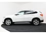 BMW X1 SDrive20i High Executive (PANORAMADAK, HARMAN/KARDON, GROOT-NAVIGATIE, STOELVERWARMING, DEALER ONDERHOUDEN)