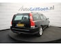 Volvo V70 2.4 Edition II met schuifdak en trekhsaak