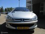 Peugeot 206 XT Panoramadak 129dkm Airco APK & Distriem nieuw