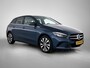Mercedes-Benz B-klasse 250 e Plug-In Hybride Trekhaak | Ledkoplampen | Apple CarPlay | Parkeerpakket met achteruitrijcamera | Stoelverwarming. Inclusief 24 maanden MB Certified garantie voor Europa.