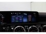 Mercedes-Benz CLA 180 AMG Line 136PK, SFEERVERLICHTING | STUUR/STOELVERWARMING | MBUX | LED