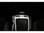 Mercedes-Benz CLA 180 AMG Line 136PK, SFEERVERLICHTING | STUUR/STOELVERWARMING | MBUX | LED