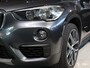 BMW X1 18i BUSINESS ED. / CLIMA / STOELVW / TREKHAAK / 19"