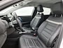 Citroën E-C4 Shine Pack Business 50 kWh | Automaat | Navigatie | LED | Adaptive cruise control | Lederen bekleding | Stoelverwarming | Climate control | Stuurverwarming | Voorruitverwarming |