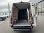 Mercedes-Benz Sprinter 317 CDI L2 H2 Pro Facelift / MBUX / Navigatie / Camera / Geveerde stoel / Cruise control / Airco / 270 Graden achterdeuren