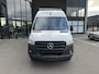 Mercedes-Benz Sprinter 317 CDI L2 H2 Pro Facelift / MBUX / Navigatie / Camera / Geveerde stoel / Cruise control / Airco / 270 Graden achterdeuren