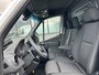 Mercedes-Benz Sprinter 317 CDI L2 H2 Pro Facelift / MBUX / Navigatie / Camera / Geveerde stoel / Cruise control / Airco / 270 Graden achterdeuren