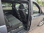 Mercedes-Benz V-klasse 250d 4-MATIC Lang Avantgarde Edition | LED | Trekhaak | Pano | 2x Elek. schuifdeur | 360 camera | Lane Assist | Blind spot | Stoelverwarming | Marge |