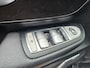 Mercedes-Benz V-klasse 250d 4-MATIC Lang Avantgarde Edition | LED | Trekhaak | Pano | 2x Elek. schuifdeur | 360 camera | Lane Assist | Blind spot | Stoelverwarming | Marge |