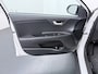 Kia Stonic 1.2 MPi ComfortPlusLine Navigator - Navigatie - Cruise Control - Achteruitrijcamera -  Airco - Trekhaak - Virena Zekerheidspakket €895,-