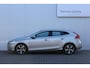 Volvo V40 2.0 T2 Nordic+ | Achteruitrijcamera | Geheugenfunctie op de bestuurdersstoel | Standkachel | Keyless entry | Cruise Control | Trekhaak