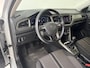 Volkswagen T-Roc 1.0 TSI Style Business | Navigatie | PDC | Cruise Control Adaptief |