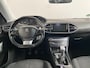 Peugeot 308 SW 1.2 PureTech Blue Lease Executive