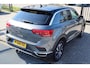Volkswagen T-Roc 1.5 TSI AUTOMAAT Dealeronderhouden/Trekhaak/Apple carplay/Stoelverwarming/Navigatie/Parkeersensoren rondom/Climate control/DAB/Lage km stand!