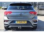 Volkswagen T-Roc 1.5 TSI AUTOMAAT Dealeronderhouden/Trekhaak/Apple carplay/Stoelverwarming/Navigatie/Parkeersensoren rondom/Climate control/DAB/Lage km stand!
