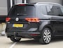 Volkswagen Touran Highline 1.8 TSI 180pk Automaat 7-Pers. PANO | TREKHAAK | 18''LM | ADAPT. CC | PDC + CAM. | DAB | ALCANTARA