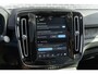Volvo EC40 Single Motor Plus Black Edition Europa 70 kWh | Google | Adaptieve Cruise Control | Getint Glas | Harman Kardon Audio | Elek. Stoelen | Stuur-/Stoelverwarming Voor + Achter | Camera | Dodehoekdetectie | LED Koplampen | 19" LM