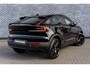 Volvo EC40 Single Motor Plus Black Edition Europa 70 kWh | Google | Adaptieve Cruise Control | Getint Glas | Harman Kardon Audio | Elek. Stoelen | Stuur-/Stoelverwarming Voor + Achter | Camera | Dodehoekdetectie | LED Koplampen | 19" LM