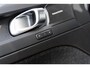 Volvo EC40 Single Motor Plus Black Edition Europa 70 kWh | Google | Adaptieve Cruise Control | Getint Glas | Harman Kardon Audio | Elek. Stoelen | Stuur-/Stoelverwarming Voor + Achter | Camera | Dodehoekdetectie | LED Koplampen | 19" LM