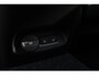 Volvo EC40 Single Motor Plus Black Edition Europa 70 kWh | Google | Adaptieve Cruise Control | Getint Glas | Harman Kardon Audio | Elek. Stoelen | Stuur-/Stoelverwarming Voor + Achter | Camera | Dodehoekdetectie | LED Koplampen | 19" LM
