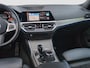 BMW 3-Serie 318i Executive Edition | M Sport | Harman/Kardon | Stoelverwarming | Camera | Cruise control | Navi | | Achteruitrijcamera | Cruise control | Navigatiesysteem full map + hard disk