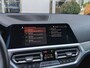 BMW 3-Serie 318i Executive Edition | M Sport | Harman/Kardon | Stoelverwarming | Camera | Cruise control | Navi | | Achteruitrijcamera | Cruise control | Navigatiesysteem full map + hard disk
