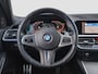 BMW 3-Serie 318i Executive Edition | M Sport | Harman/Kardon | Stoelverwarming | Camera | Cruise control | Navi | | Achteruitrijcamera | Cruise control | Navigatiesysteem full map + hard disk