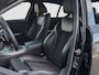 BMW 3-Serie 318i Executive Edition | M Sport | Harman/Kardon | Stoelverwarming | Camera | Cruise control | Navi | | Achteruitrijcamera | Cruise control | Navigatiesysteem full map + hard disk
