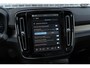 Volvo EC40 Single Motor Extended Range Ultra Europa Black Editon | Google | Long Range | Adaptieve Cruise Control | Panoramadak | Harman Kardon Audio | Warmtepomp | 360 Camera | Getint Glas | Zitverlenging | Stuur-/Stoelverwarming Voor + Achter | DAB | LED Koplampen | Sfeerverlichting | Dodehoekdetectie | 19" LM