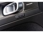 Volvo EC40 Single Motor Extended Range Ultra Europa Black Editon | Google | Long Range | Adaptieve Cruise Control | Panoramadak | Harman Kardon Audio | Warmtepomp | 360 Camera | Getint Glas | Zitverlenging | Stuur-/Stoelverwarming Voor + Achter | DAB | LED Koplampen | Sfeerverlichting | Dodehoekdetectie | 19" LM