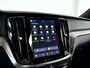 Volvo V60 T6 Plug-in hybrid AWD Plus Dark | SOH 100% | 360° camera | Harman Kardon | Stoel- en Stuurverwarming | Trekhaak