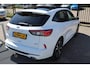 Ford Kuga 2.5 PHEV ST-Line Full option/Panoramadak/360° Camera/Head-up display/Adaptieve cruise control/Lane assist/Apple carplay/Stuurverwarming/Stoelverwarming voor+achter/Trekhaak/Dode hoek assistent/DAB/19'' Licht metaal