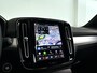 Volvo XC40 B4 Plus Dark | Parkeercamera | Harman Kardon | Stoel- en Stuurverwarming | Trekhaak