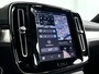 Volvo XC40 B4 Plus Dark | Parkeercamera | Harman Kardon | Stoel- en Stuurverwarming | Trekhaak